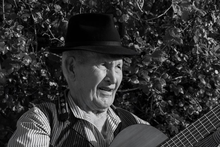 Don Antonio León