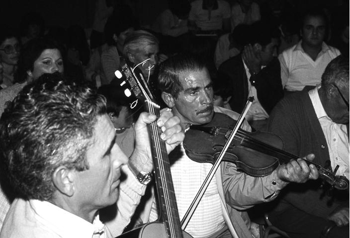 En memoria de Don Raimundo Díaz González